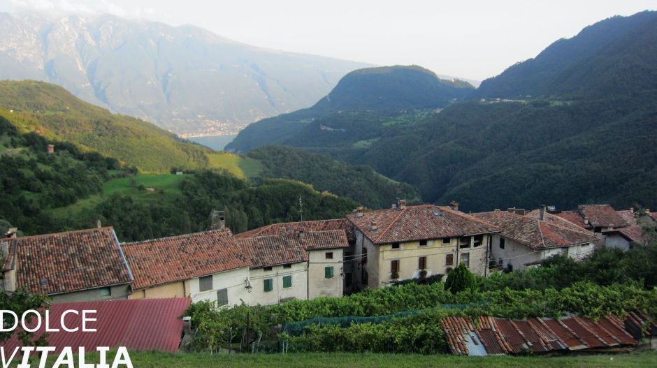 Lago di Garda mountains